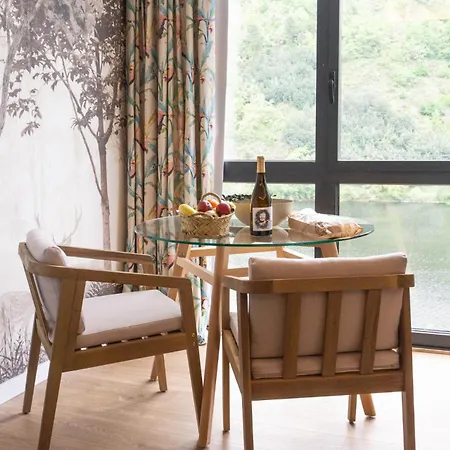 شقة Treixadura Pincelo